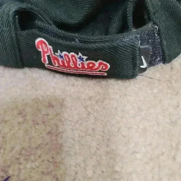 MLB Philadelphia Phillies Nike velcro back dad hat - Picture 2 of 6